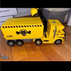 Paw Patrol Rubble 2-in-1 Transforming Xtreme Truck Toy
